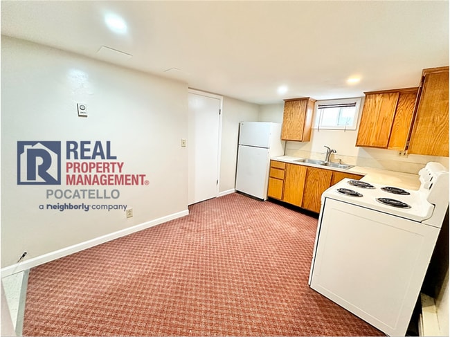 Photo - 628 S 9th Ave Unit Downstairs