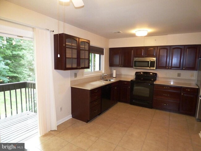 Photo - 2253 Coppersmith Square