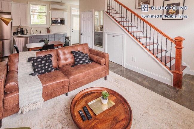 Photo - 15 Blagden Alley NW