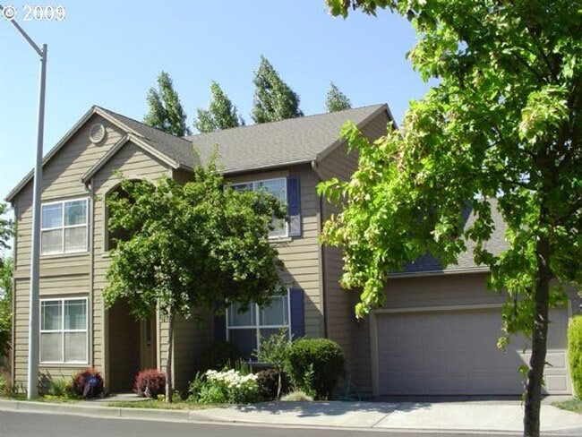 Building Photo - Stunning Remodeled Home with Office, A/C, Fenced Yard & Flexible Living Space!