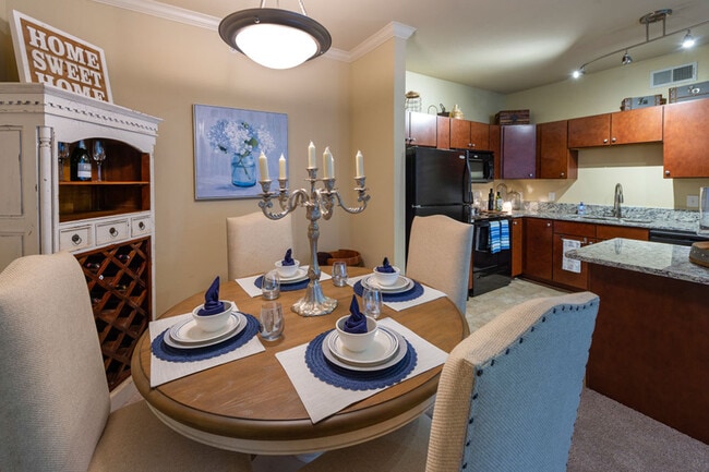Riverwood Apartments