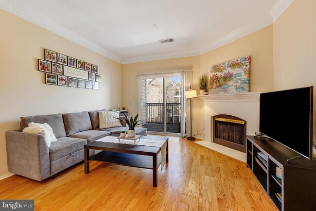 Photo - 1591 Spring Gate Dr. Unit 3303