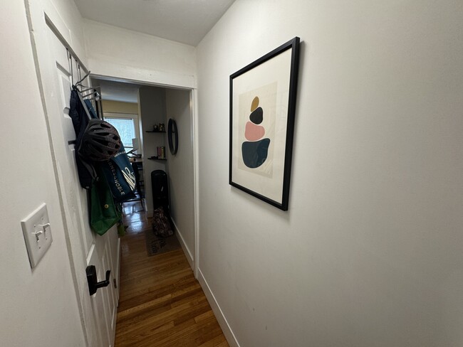 Photo - 79 Gainsborough St