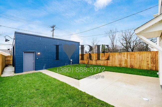 Photo - 976 Ellsworth Ave