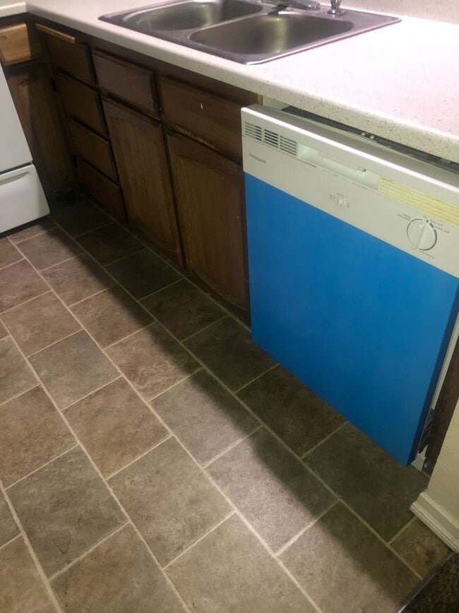 Photo - Convenience galore is what describes this ...