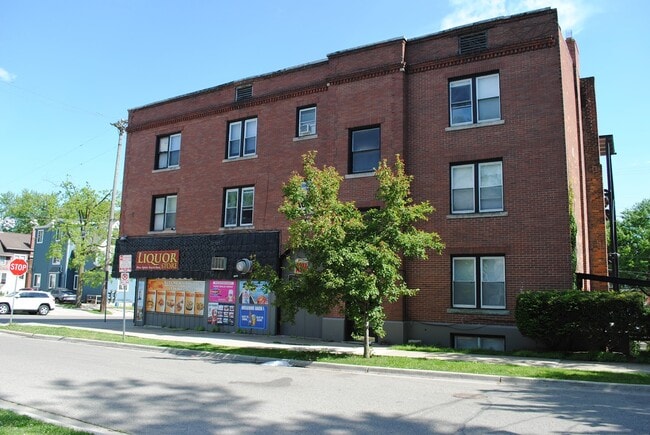 Photo - 1032 Vaughn St