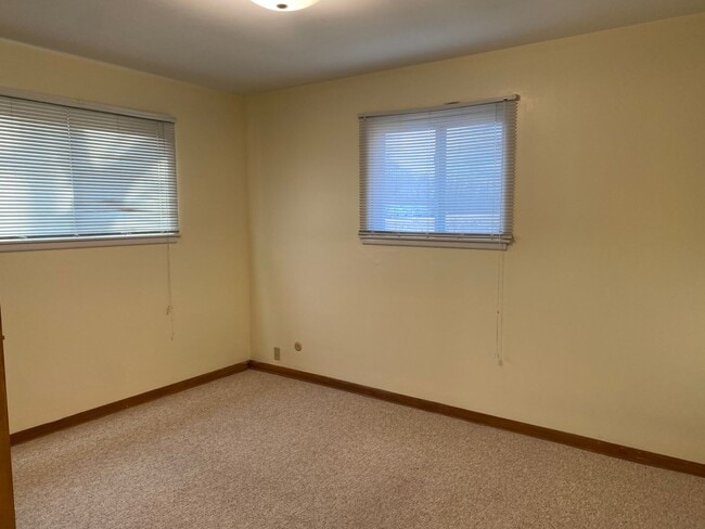 Photo - 2br/1bath duplex in Stevensville