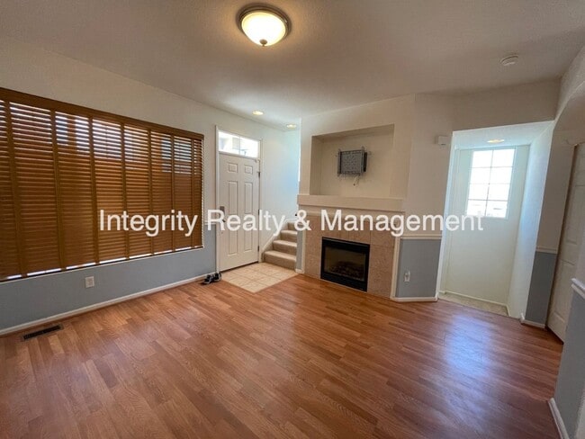 Photo - 1399 Turnberry Pl