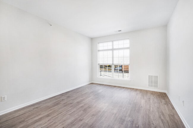 Photo - BELLCLAIRE, LLC