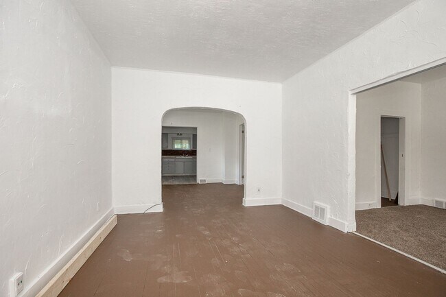 Photo - 2962 E 66th St Unit Down