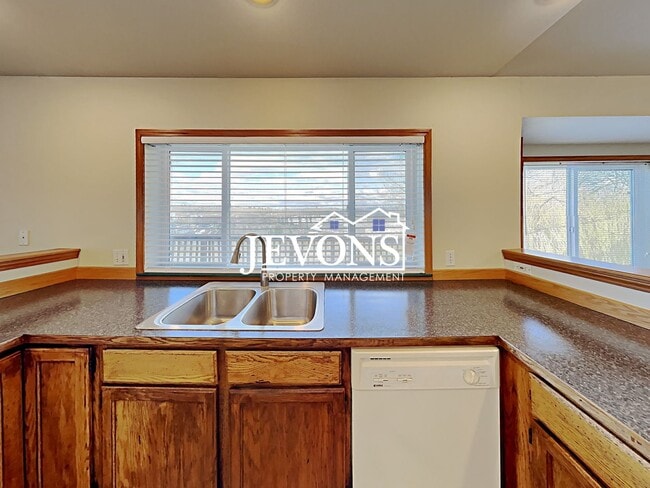 Photo - 10709 Roseberg Ave S Unit A