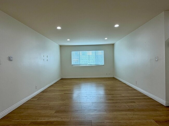 Photo - 529 Unit 3