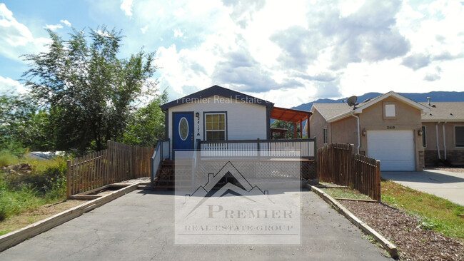 Photo - 2417 W Cache La Poudre St Townhome