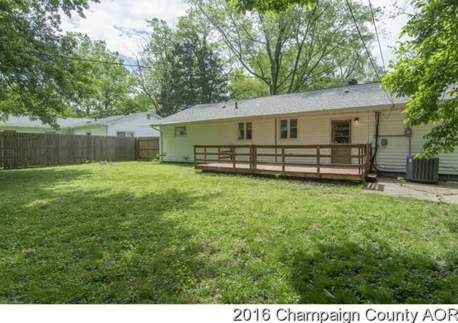 Photo - 3 bedroom with hardwood floors