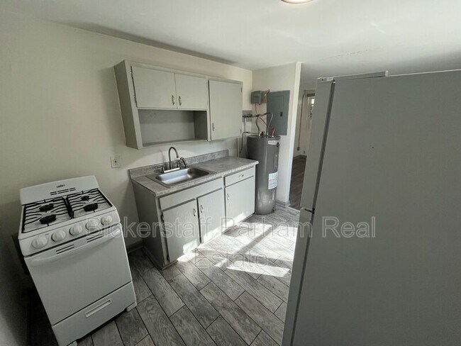 Photo - 1009 1st Pl S Unidad Apt B