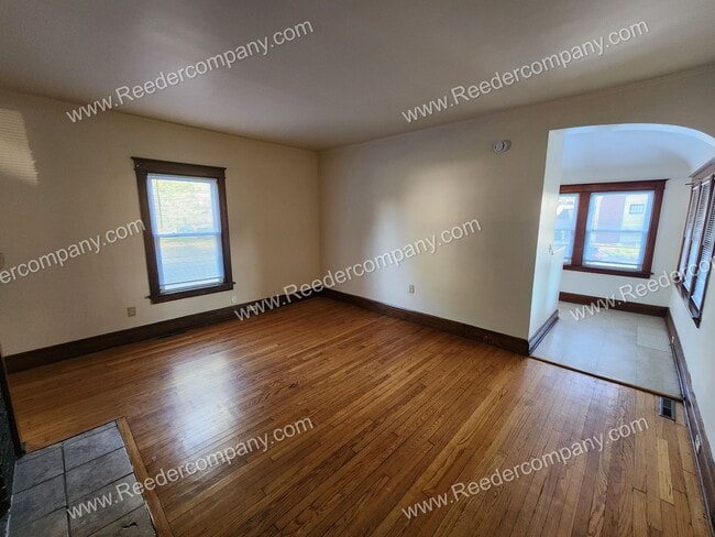 Photo - 4 Waltham St Unit 1F