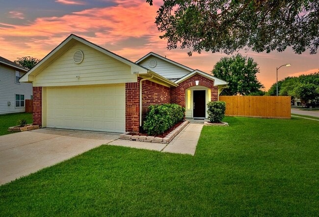 Building Photo - 19111 Remington Manor Dr Rental