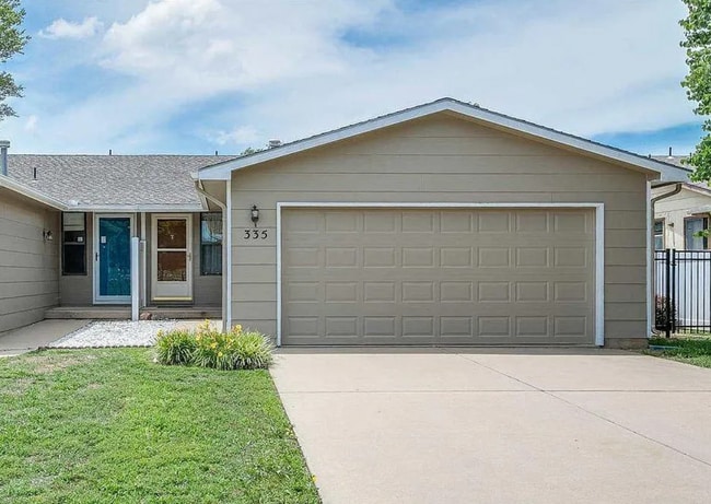 Building Photo - 335 S Westview Dr Rental