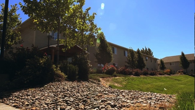 Walnut Meadows Apartments