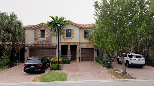 Photo - 6943 Halton Park Ln