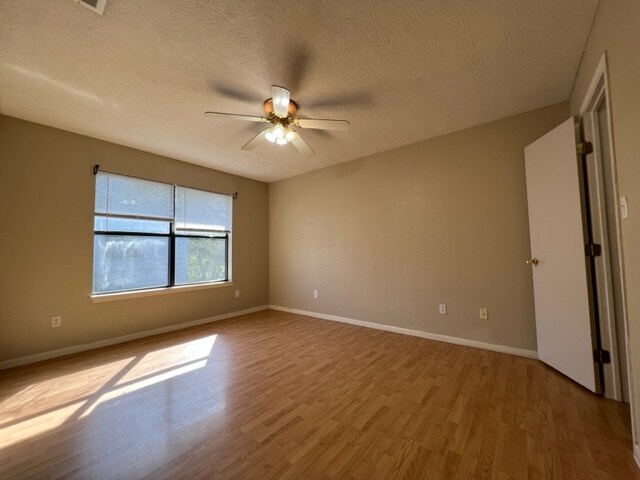1636B Post Rd Unit 201 B