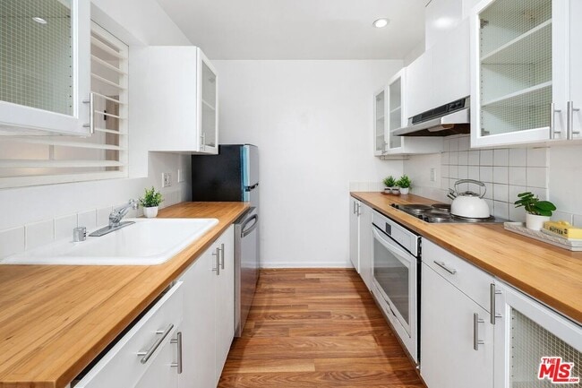 Photo - 1440 23rd St Unit 302