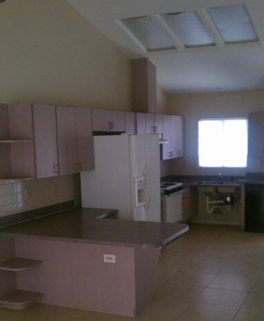 Cocina - Fairfield Avenue Triplex