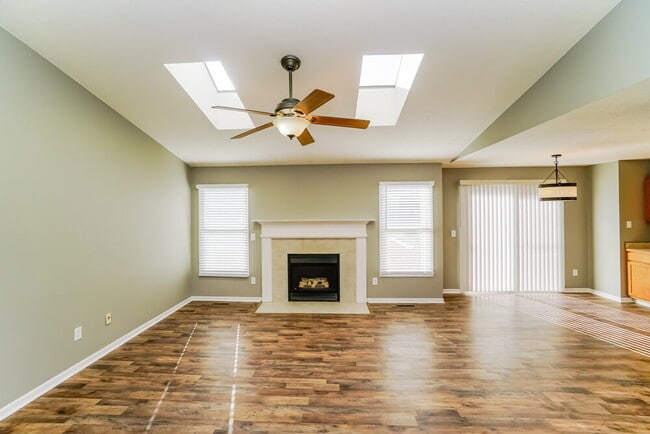 Photo - 2627 Winningwillow Dr