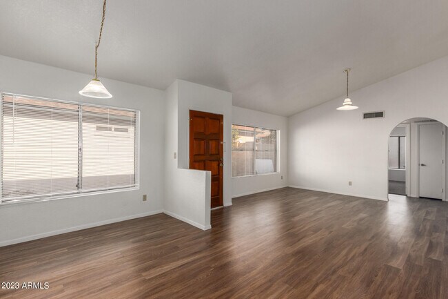 Photo - 7331 W Paradise Dr