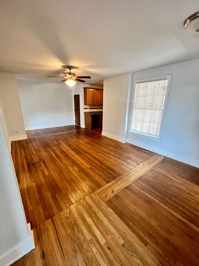 Photo - 1106 West Franklin St