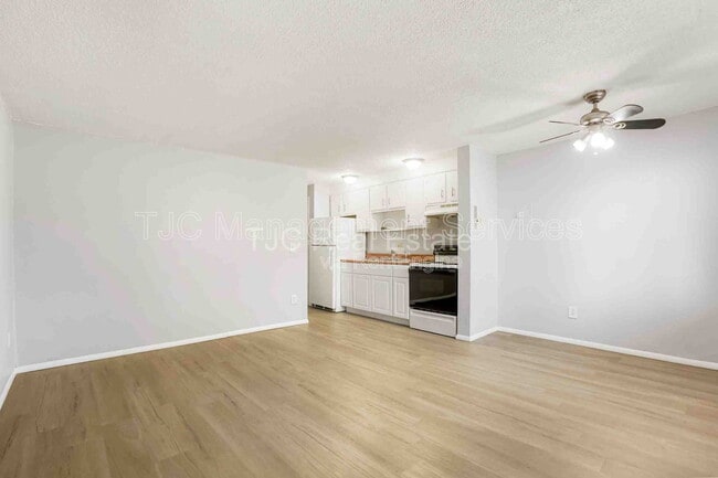 Photo - 1138 Corona St Unit 105
