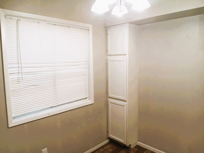 Photo - 272 W Viola St Unidad 3