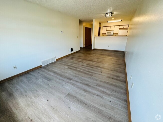 Building Photo - 365 Unit 4 Rental