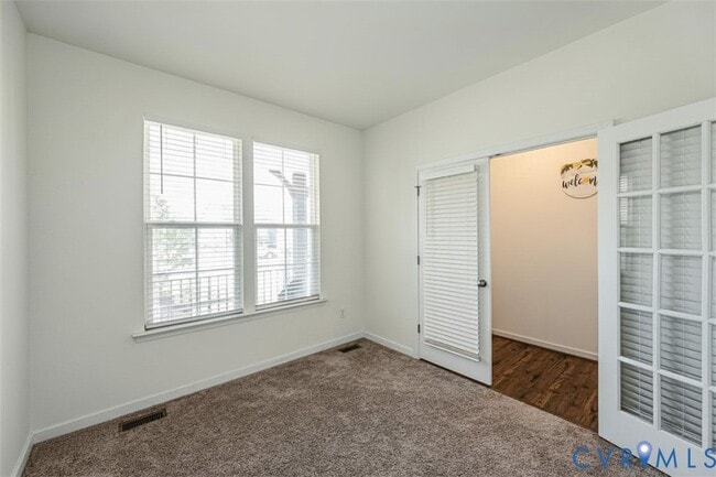 8105 Lyman Ct