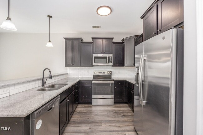 Photo - 205 S Walnut St