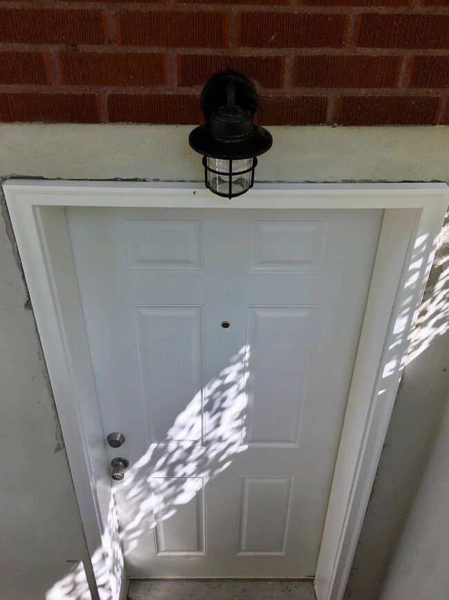 Photo - 615 S 200 E Unidad 2