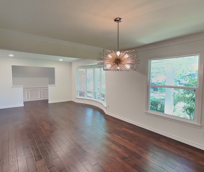 Photo - Style, Space & Sophistication in the Heart of Overton West!