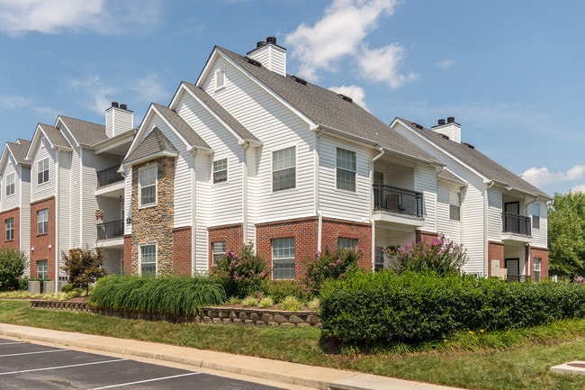 Swift Creek Commons Apartments