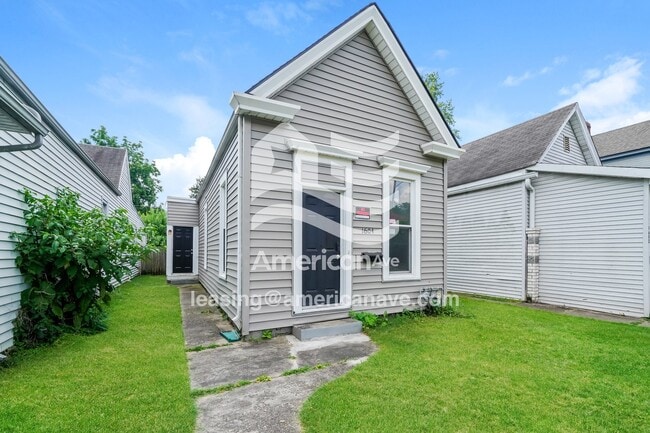 Photo - 1604 E Oak St