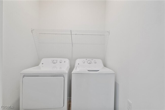 Photo - 43997 Boardwalk Loop Unidad 2338