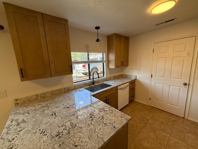 Photo - 556 S 1100 E Unit St George Duplex