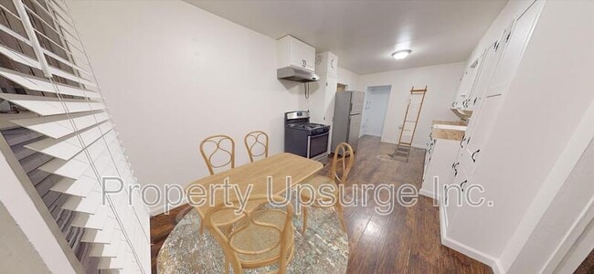 Photo - 648 Reeds Ave