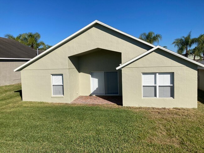 Photo - 447 Knightsbridge Cir