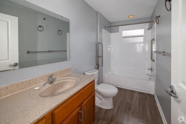 ADA - 2BR, 1BA -700SF - Bathroom - Mayfair Village