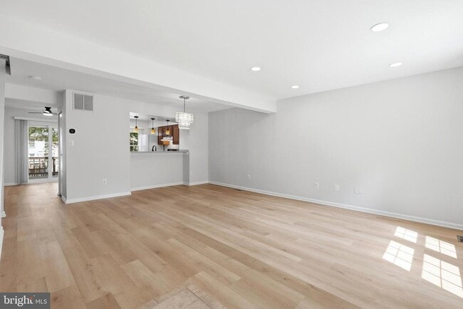 Photo - 7691 Northern Oaks Ct