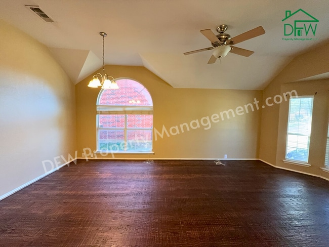 Photo - 3024 Peppercorn Dr