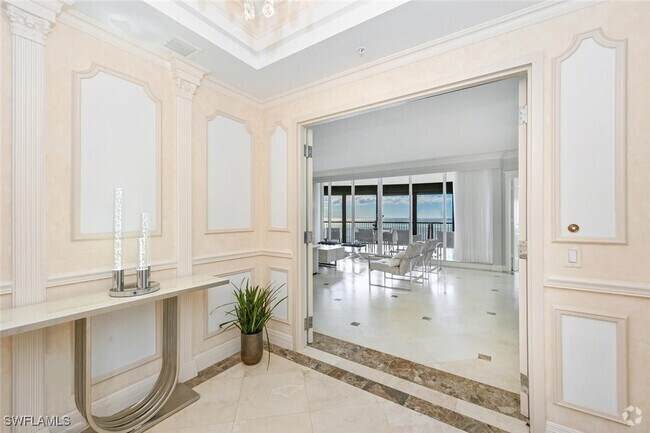 Building Photo - 8665 Bay Colony Dr Unit 1401 Rental