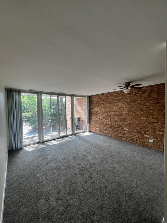 Photo - 5550 Abbey Dr Unit 5550-2K