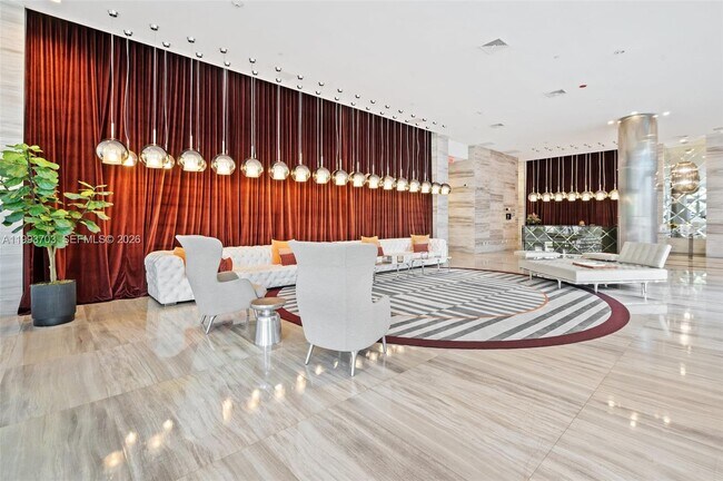 Photo - 2000 Metropica Wy Unit 508