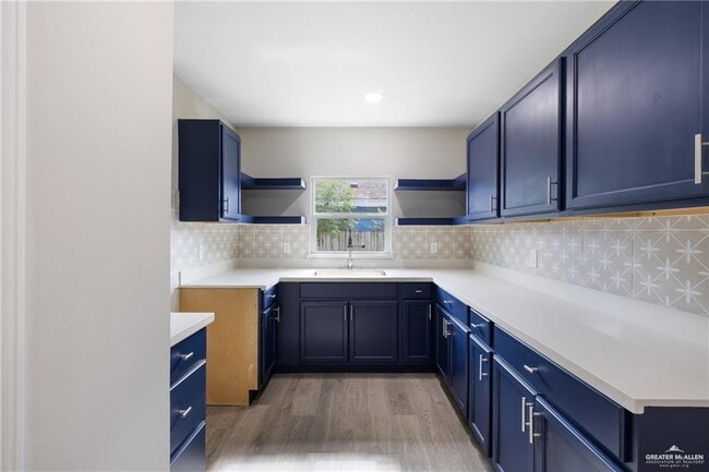 Photo - 17 Standard Ave